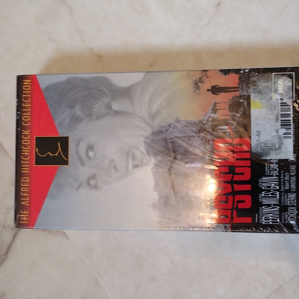 Alfred Hitchcock Collection Psycho VHS movie.